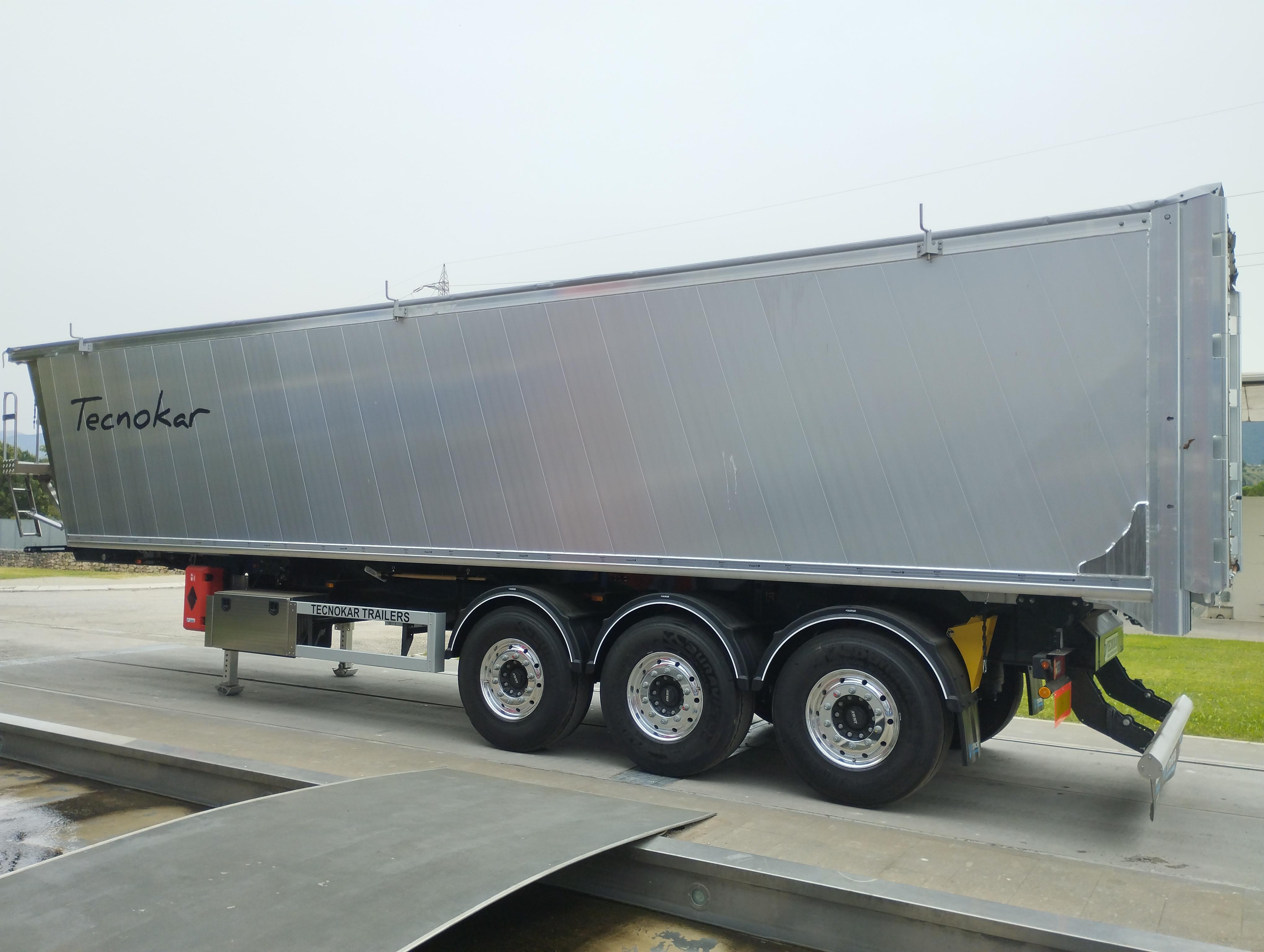 fd514634-7eb6-403d-9dbb-73bd565c8b59