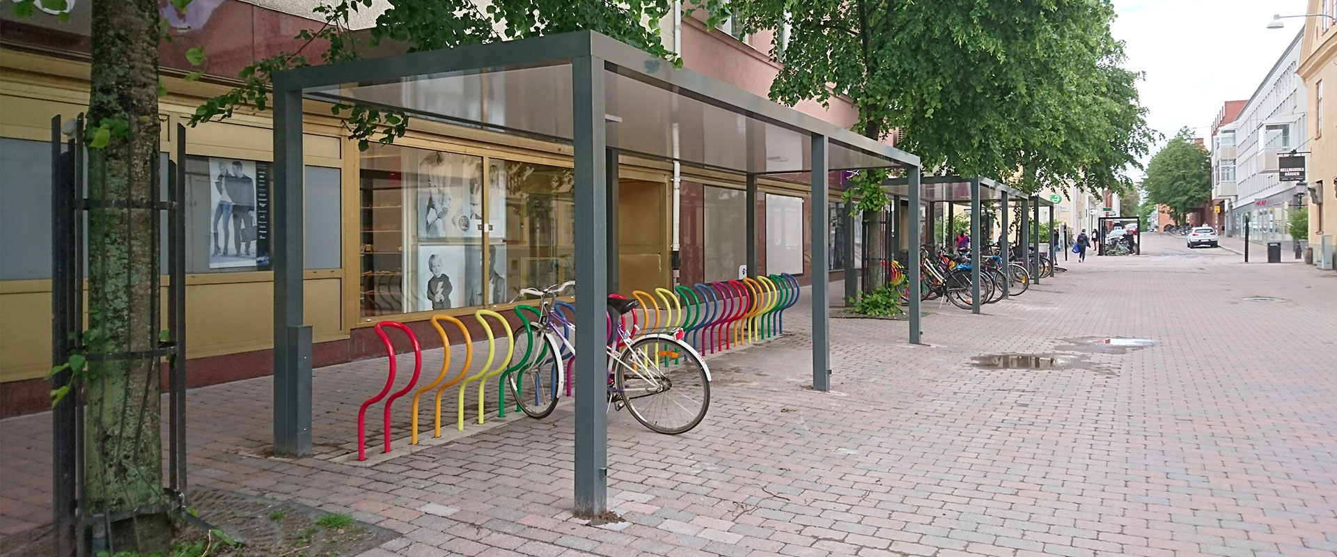 a bike rack outside a building