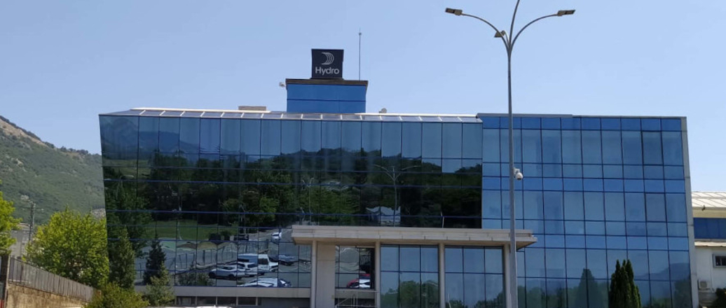 Entrada a la planta de Hydro Extrusions Navarra